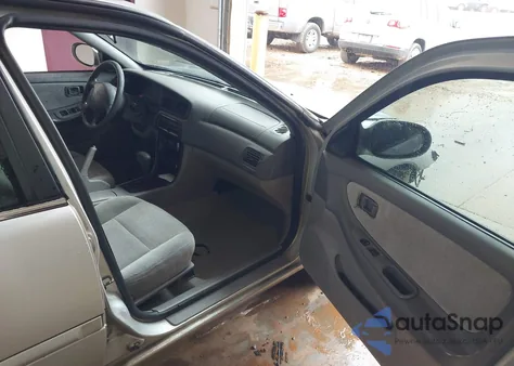 2001 Nissan Altima Gxe from USA, damaged, VIN 1N4DL01D21C171882